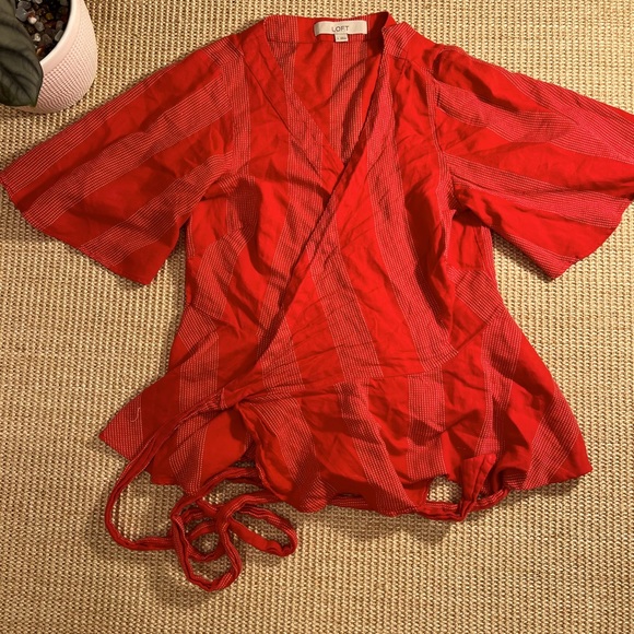 Red striped wrap LOFT Top - Picture 1 of 7